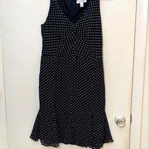 Classy while polka dot navy blue dress